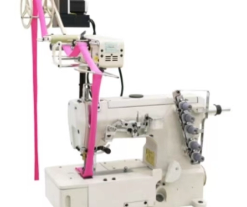 Upper Tape Feeder with Untangling Device